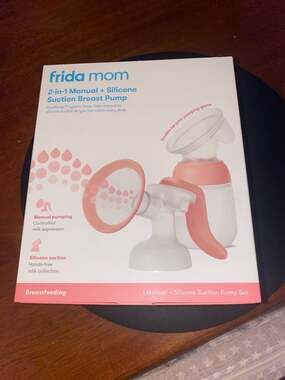Frida Mom 2-in-1 Manual + Silicone Suction Breast Pump Set NIB